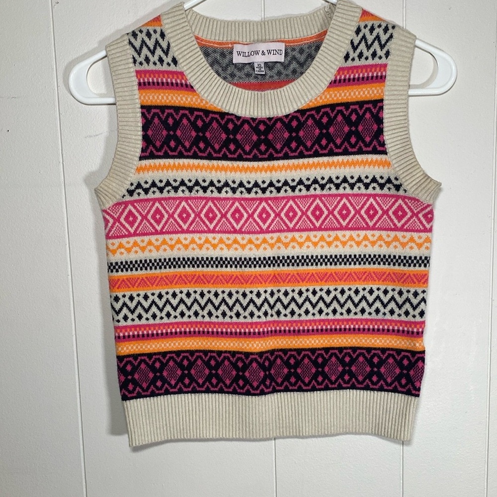 Willow & Wind Sweater Vest Size Medium Fair Isle Crew Neck Knitted‎ Pullover XS